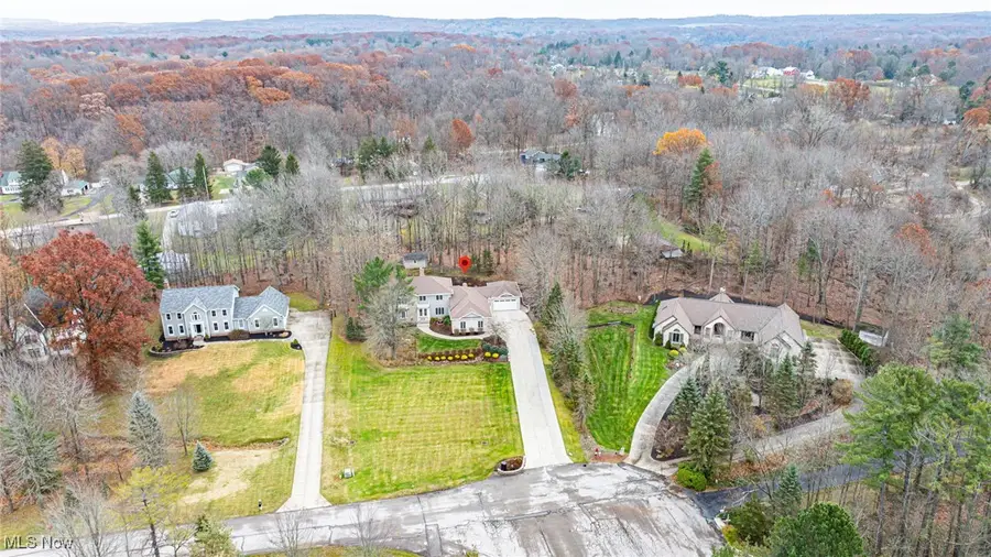 2675 Deer Run, Willoughby Hills, OH 44094 - Image #2