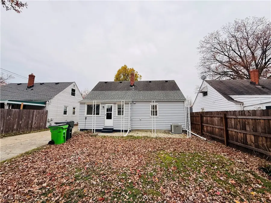 25751 Briardale Avenue, Euclid, OH 44132 - Image #3