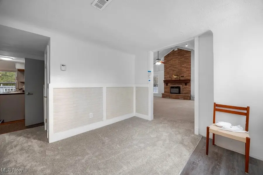 27056 Sprague Road, Olmsted Township, OH 44138 - Image #2