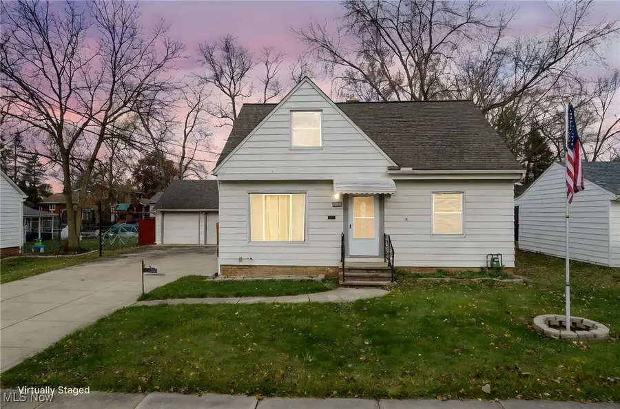 16201 Woodbrook Avenue, Maple Heights, OH 44137 - Image #3