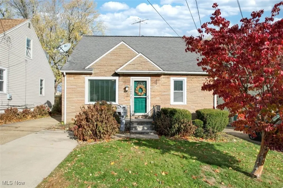 2465 Ogden Avenue, Akron, OH 44312 - #1
