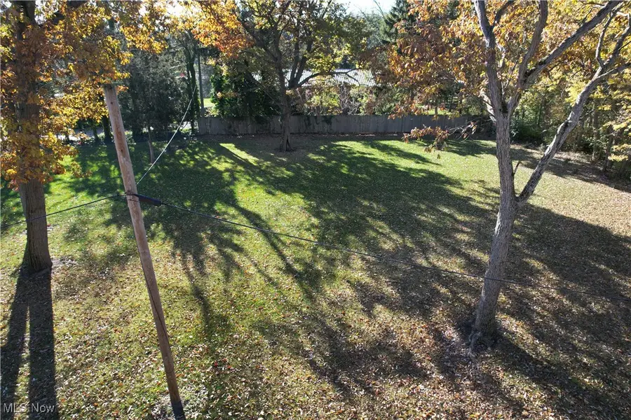 3662 E Rock Cliff Drive, Port Clinton, OH 43452 - Image #2