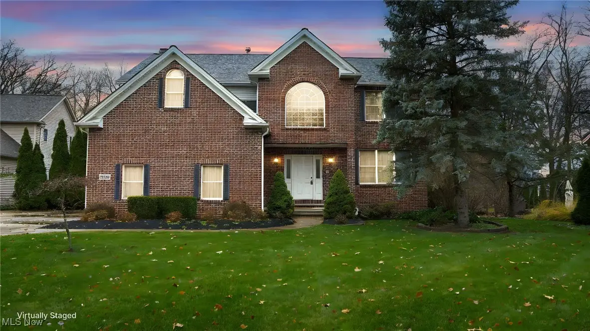 16096 Heatherwood Court, Strongsville, OH 44149 - Image #1