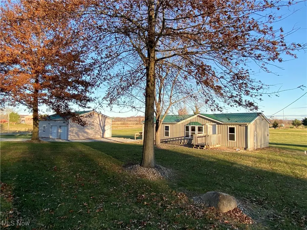 3585 Shreve Eastern Road, Shreve, OH 44676 - Image #1