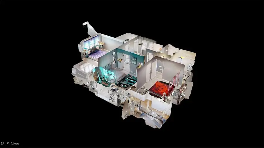 6502 Farnsworth Drive, Parma, OH 44129 - Image #2