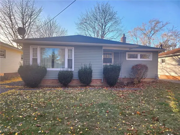 6574 Mandalay Drive, Parma Heights, OH 44130