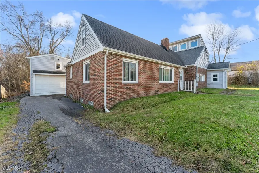 4771 E Webb Road, Youngstown, OH 44515 - Image #2