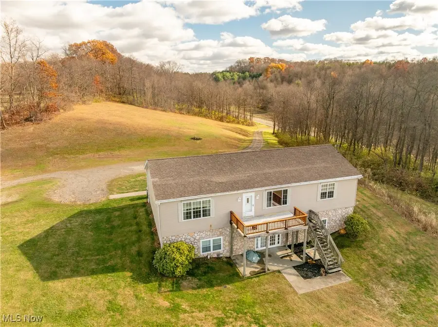 11925 Lincoln Se Street, Paris, OH 44669 - Image #2