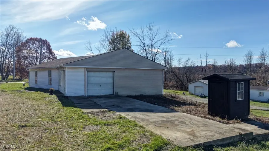 8963 State Route 83, Holmesville, OH 44633 - Image #3