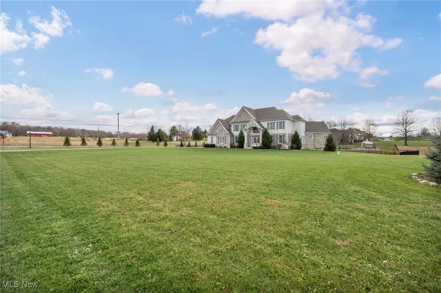 442 Madison Trail, Doylestown, OH 44230 - Image #3