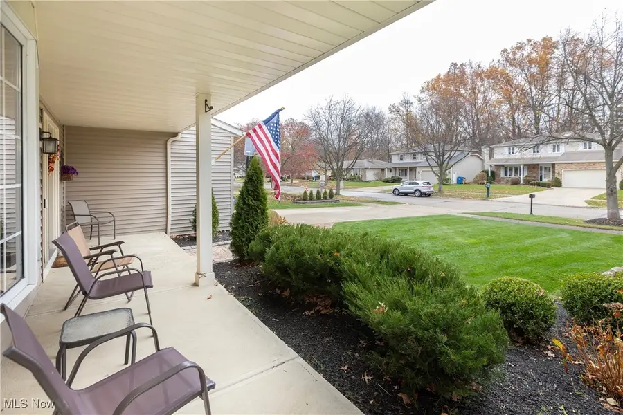 25148 Tara Lynn Drive, North Olmsted, OH 44070 - Image #3