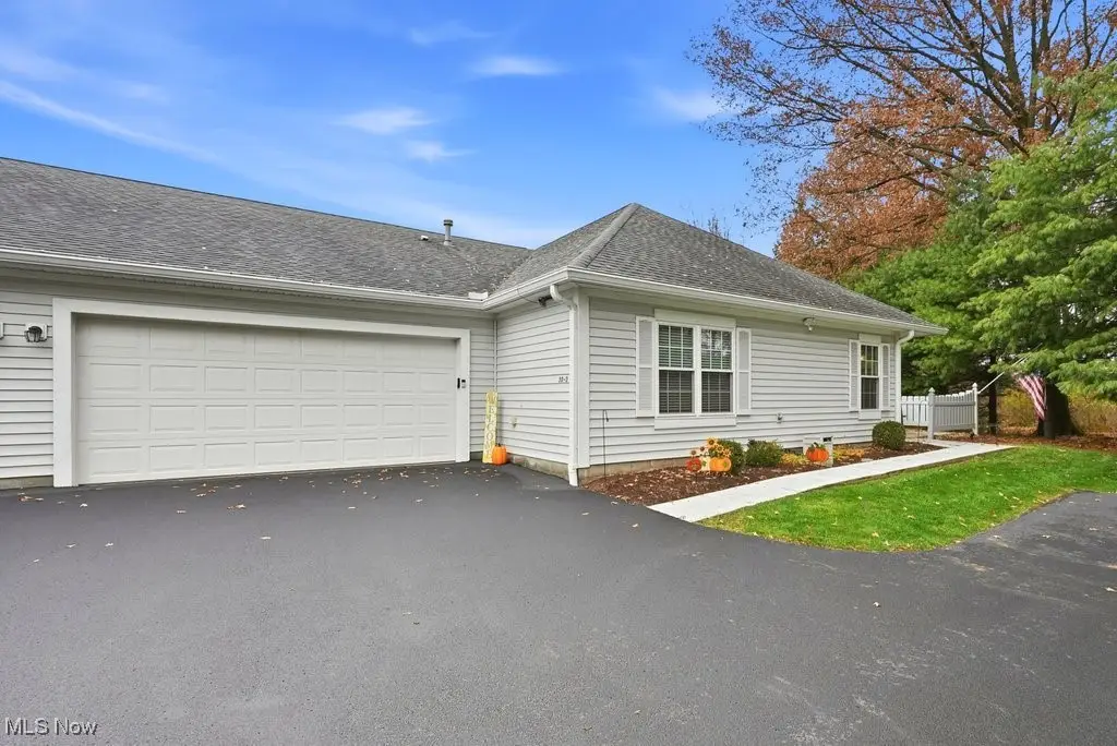 30 Newton Square Drive #3, Canfield, OH 44406 - Image #1
