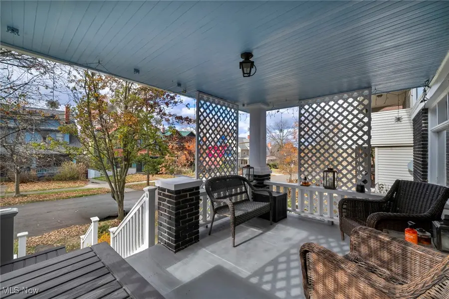 2205 Grandview Avenue, Cleveland Heights, OH 44106 - Image #3