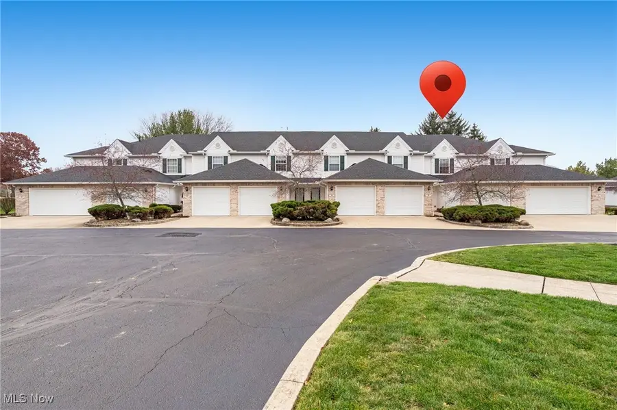 135 Sand Court #14 Suite 2, Fairlawn, OH 44333 - Image #3