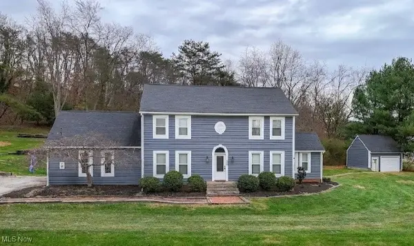 1310 Oxbow Road, Belpre, OH 45714