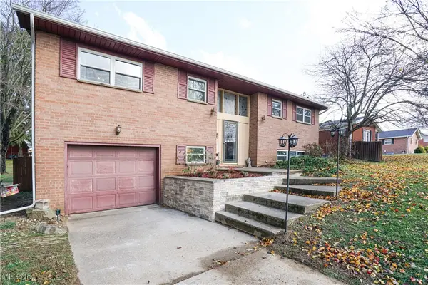 906 Westview Drive, Belpre, OH 45714