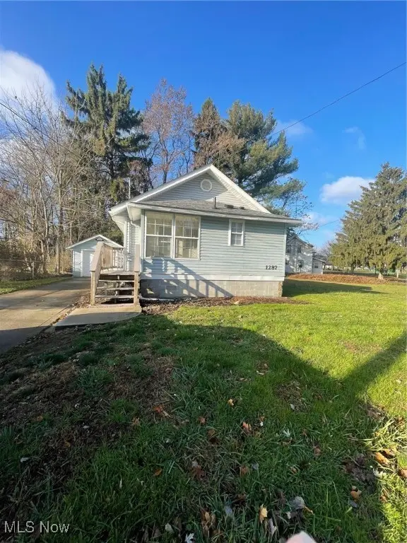 1287 3rd Se Street, Massillon, OH 44646 - #1