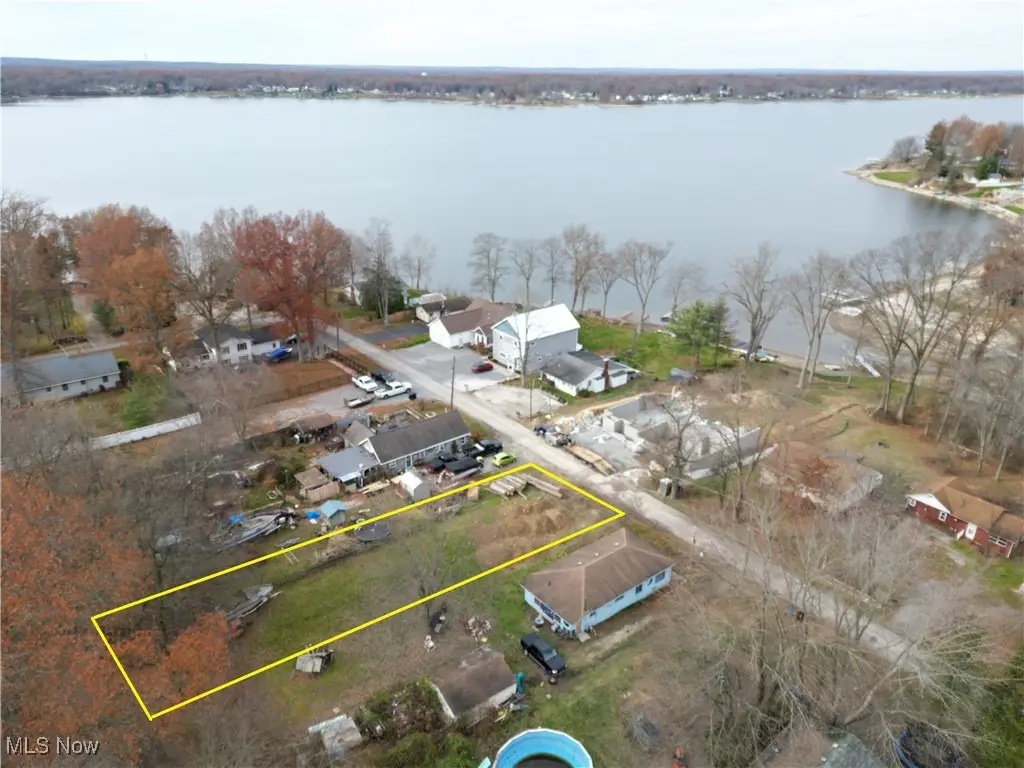 853 Harbor Avenue, Lake Milton, OH 44429 - Image #1