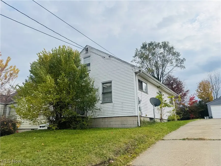 609 E Dewey Avenue, Youngstown, OH 44502 - Image #2