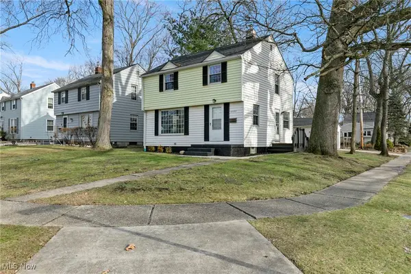 2577 Hawthorne Road, Cuyahoga Falls, OH 44221