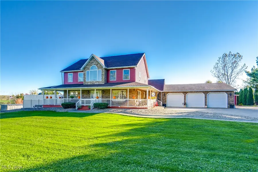 5616 Faircrest Sw Street, Navarre, OH 44662 - Image #2