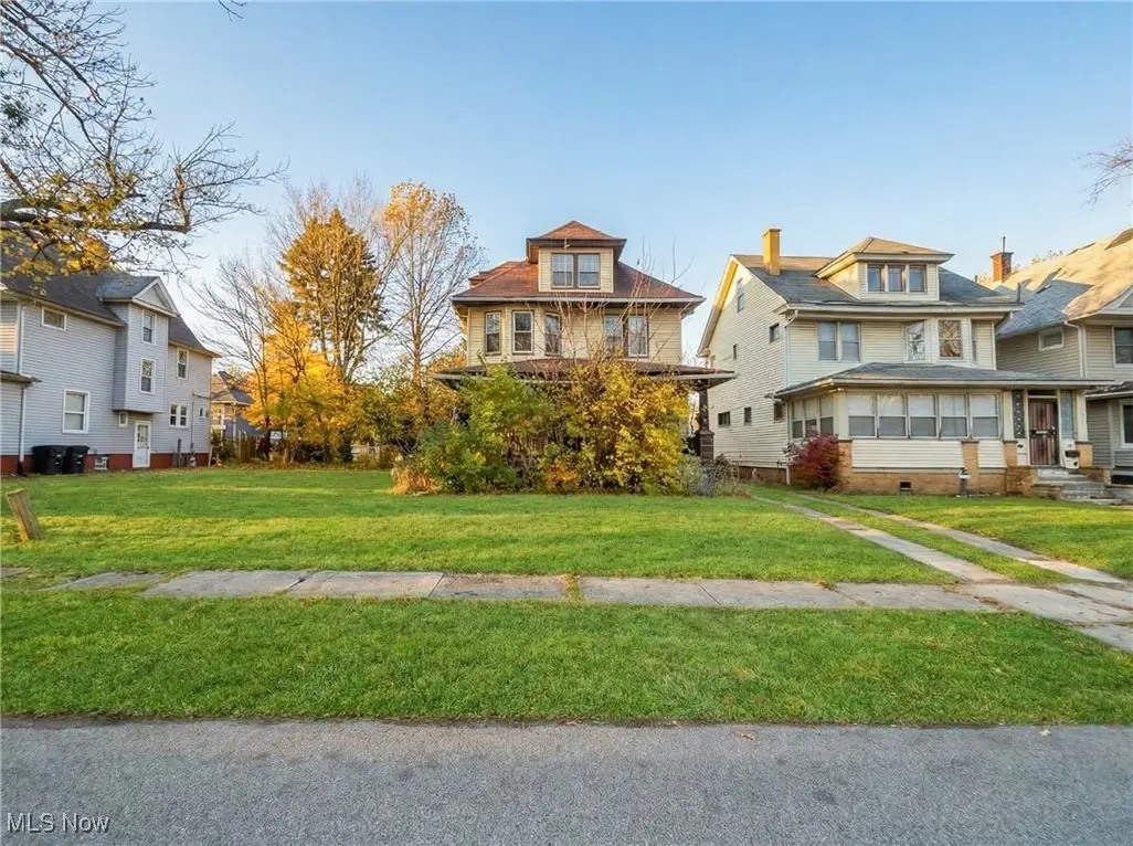 1172 Melbourne Road, Cleveland, OH 44112 - Image #1