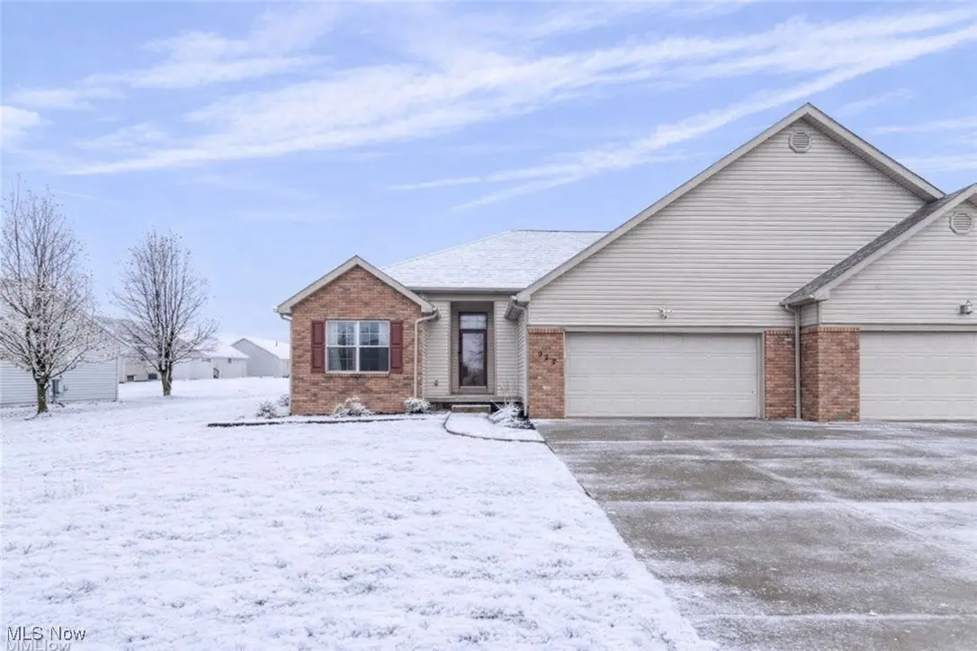 982 Lanedale Nw Street, Massillon, OH 44647 - Image #1
