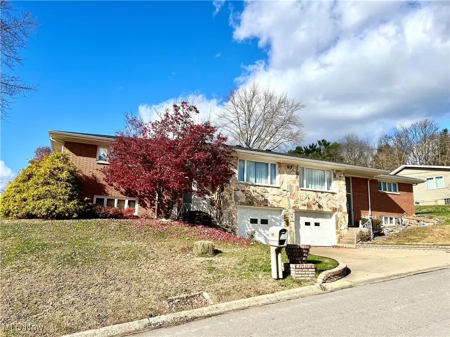 101-103 Pleasantview Drive, Weirton, WV 26062 - Image #2