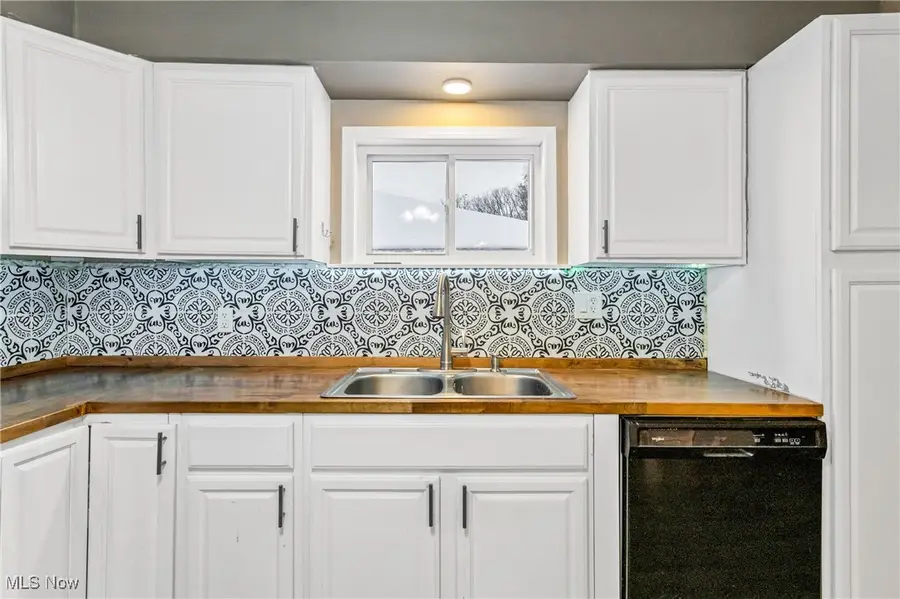 456 Mcdonald Avenue, McDonald, OH 44437 - Image #3