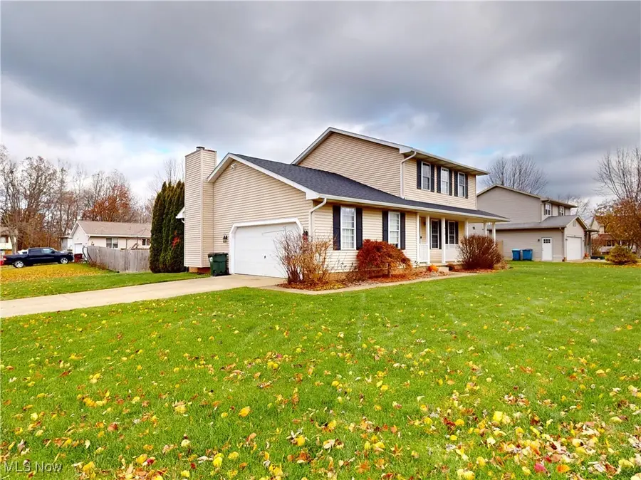 912 Tamwood Drive, Canal Fulton, OH 44614 - Image #2