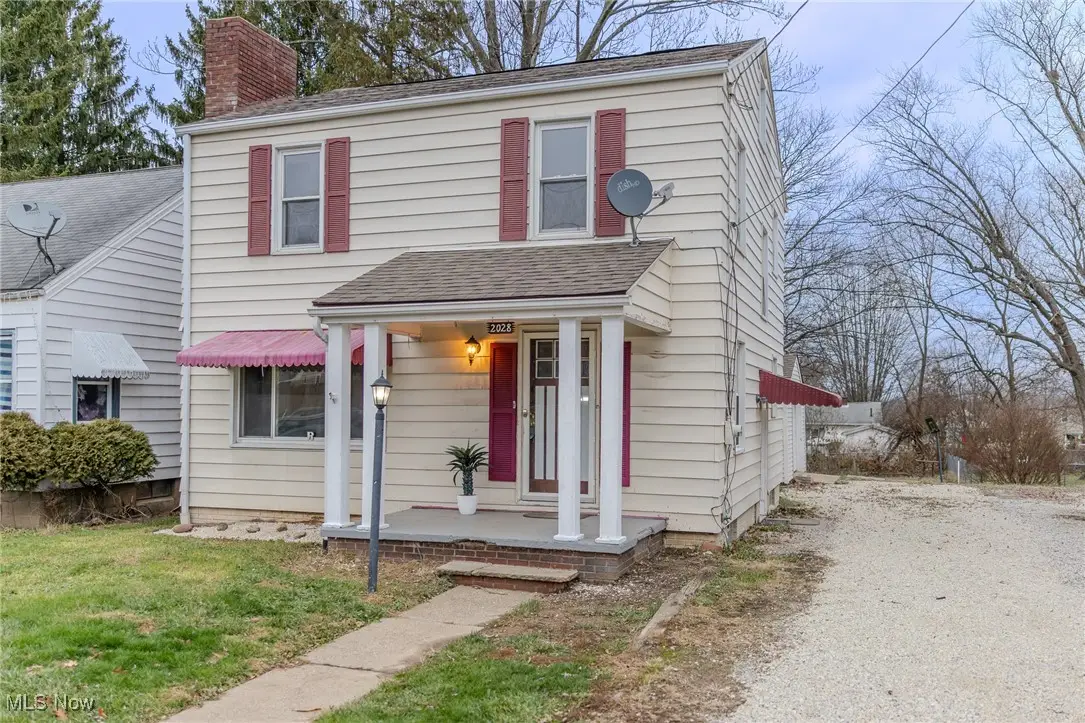 2028 Saint Elmo Ne Avenue, Canton, OH 44714 - Image #1