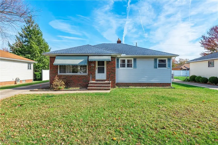 7209 Maplewood Road, Parma, OH 44130 - Image #3