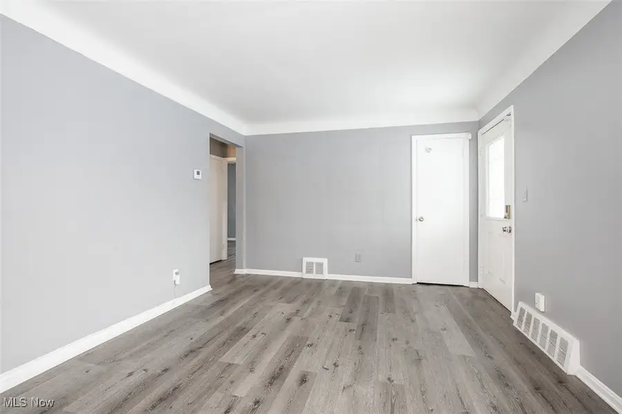 12701 York Boulevard, Garfield Heights, OH 44125 - #2