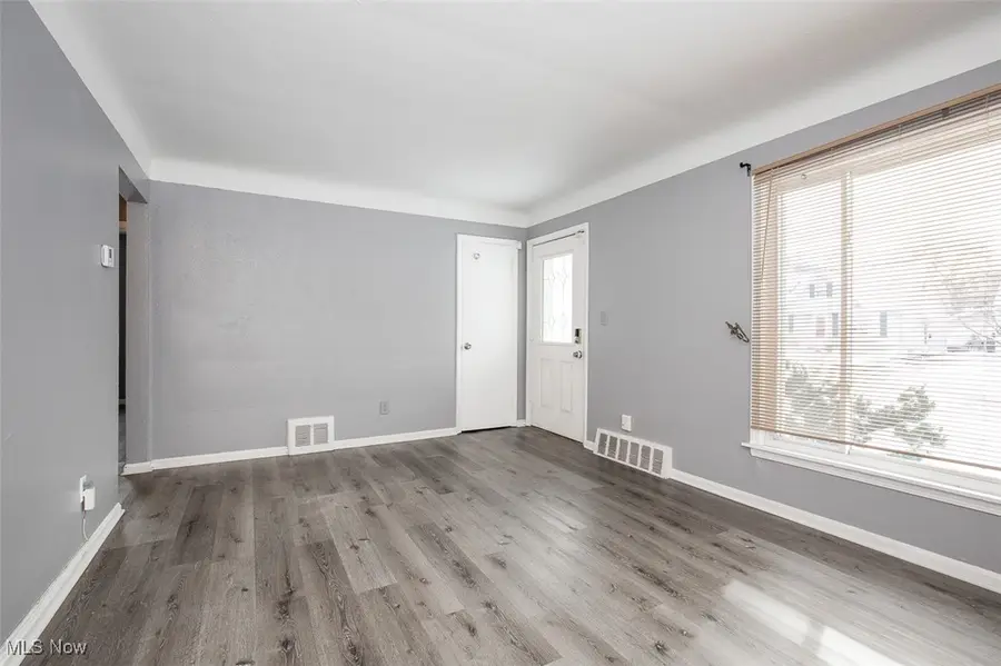 12701 York Boulevard, Garfield Heights, OH 44125 - #3