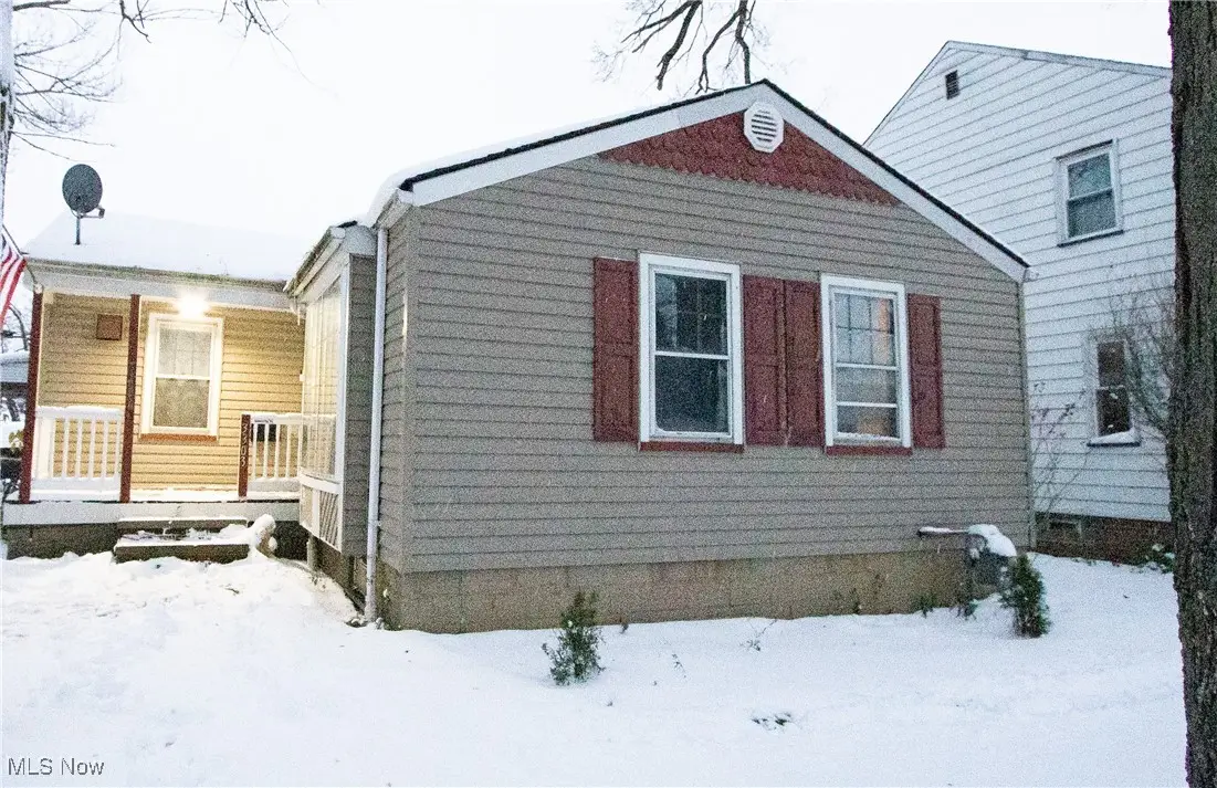3303 Ingleside Drive, Parma, OH 44134 - Image #1