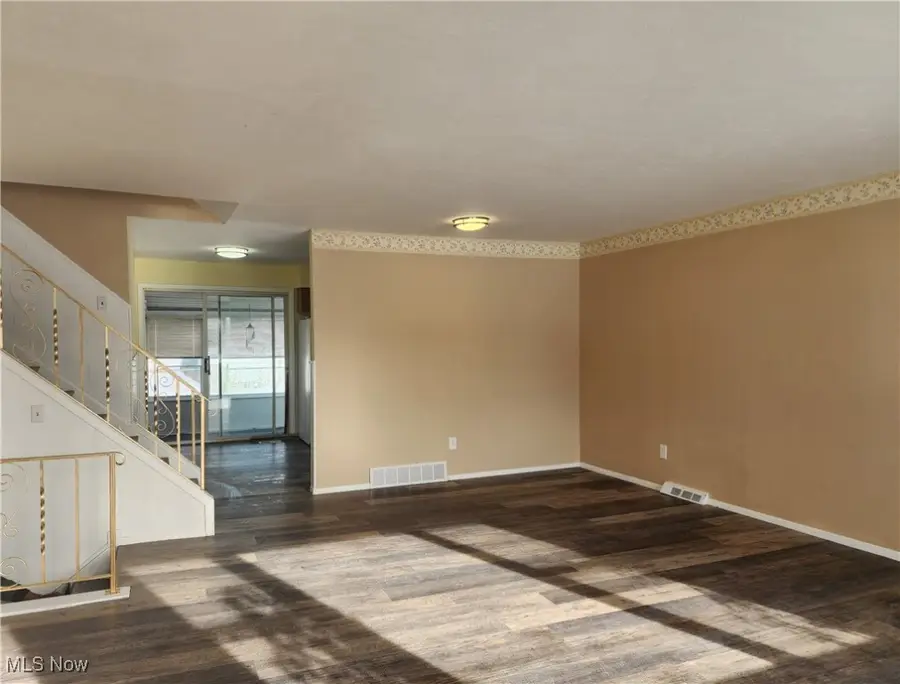 24451 Deanna Court, Euclid, OH 44123 - Image #2