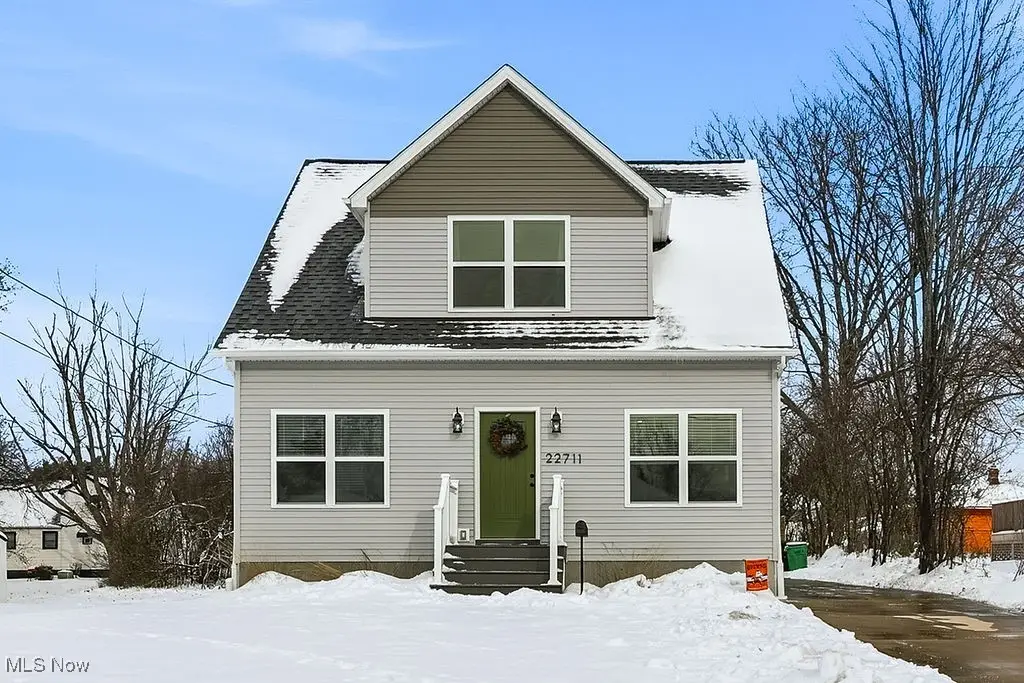 22711 Vera Street, Warrensville Heights, OH 44128 - Image #1