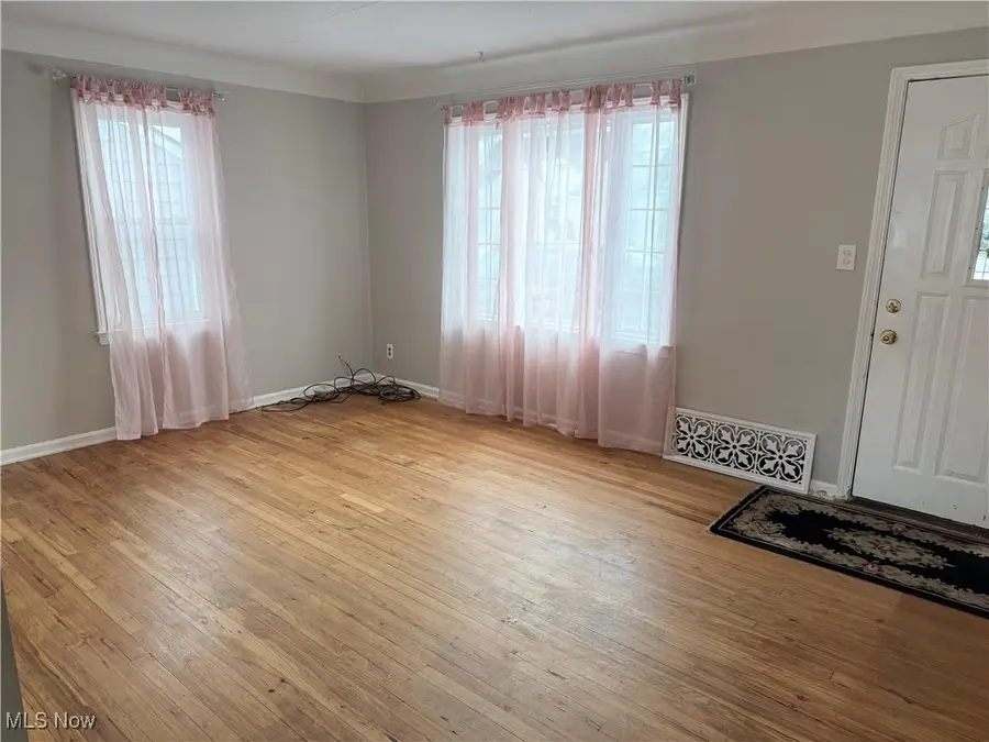 13104 Astor Avenue, Cleveland, OH 44135 - Image #3