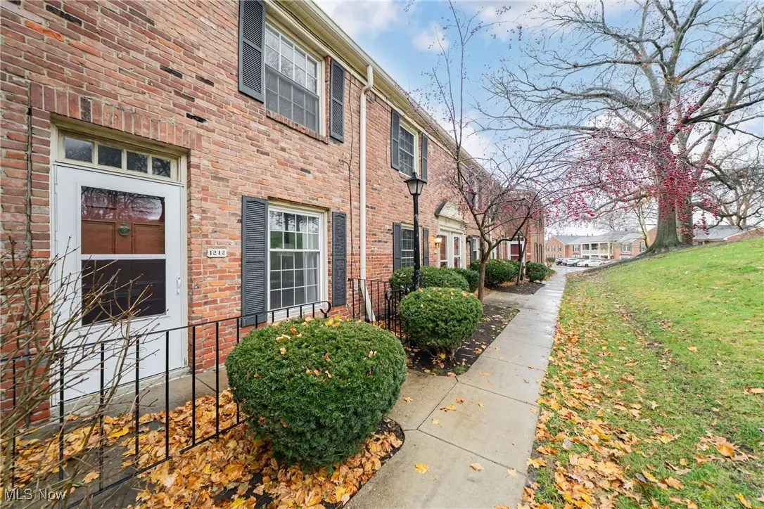 1242 Culpepper Drive, Akron, OH 44313 - #1