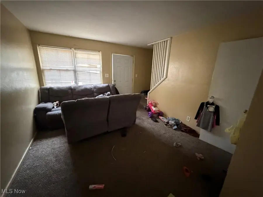 430 Kenwood Drive #C11, Euclid, OH 44123 - Image #2