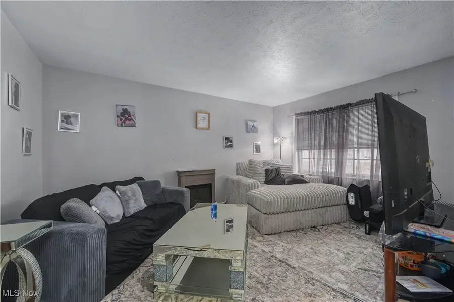 2240 Jackson Street, Lorain, OH 44052 - Image #3