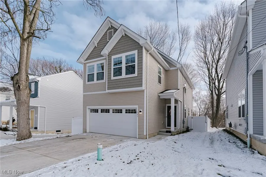 543 S. Rhodes Avenue, Akron, OH 44307 - Image #2