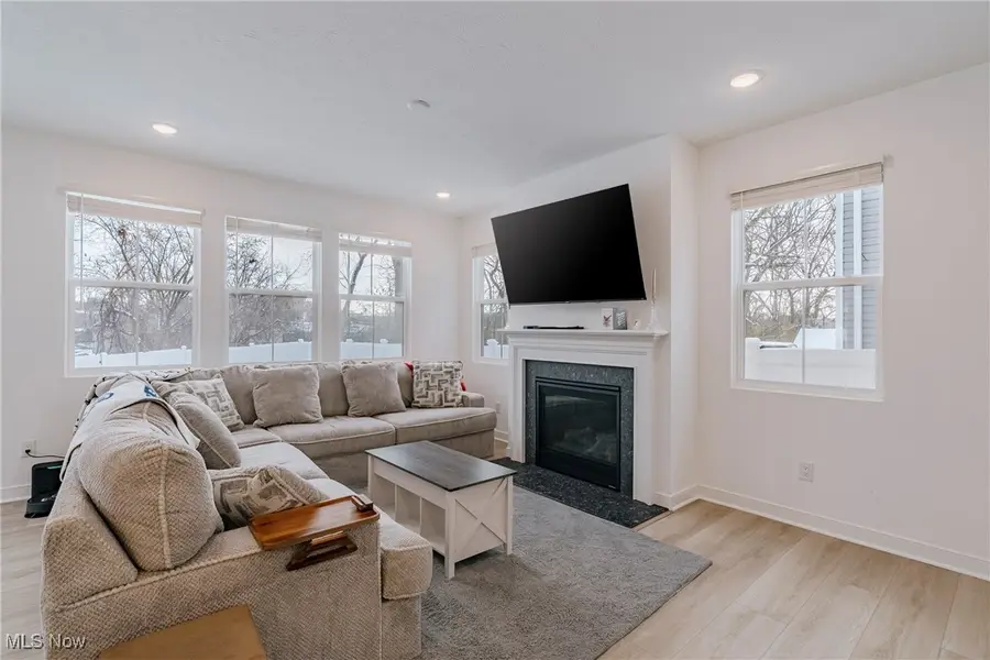 543 S. Rhodes Avenue, Akron, OH 44307 - Image #3