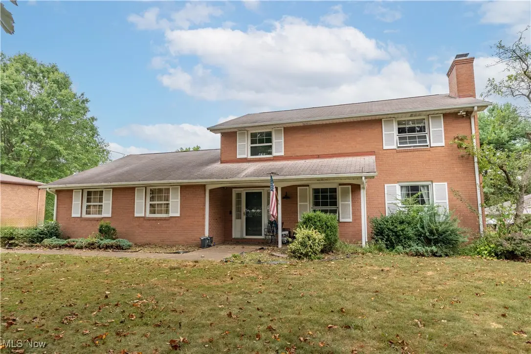 815 44th Ne Street, Canton, OH 44714 - #1