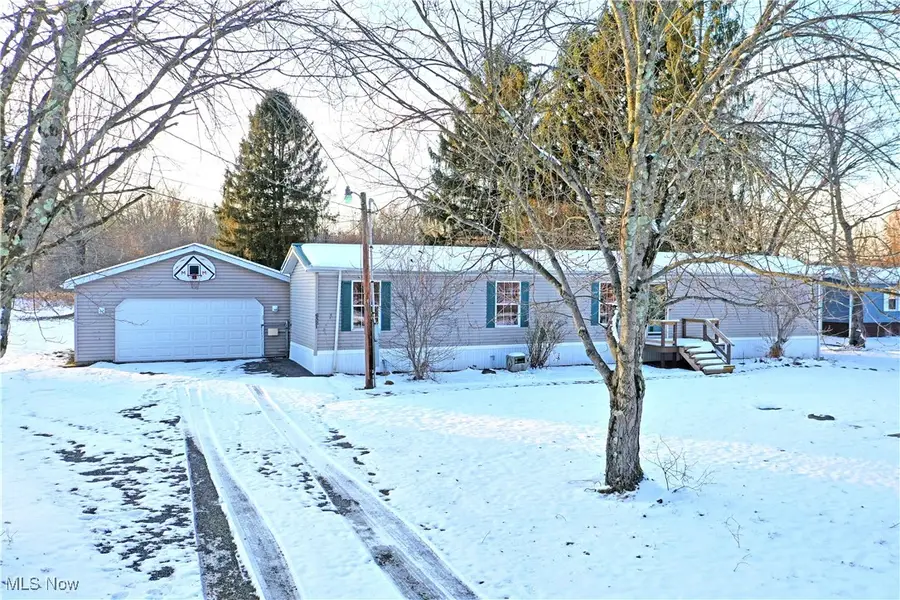 6321 Hoagland Blackstub Road, Cortland, OH 44410 - Image #2