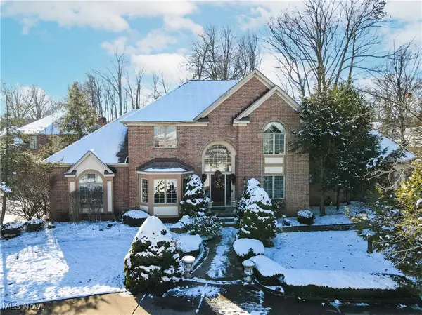 3700 Tamarisk Drive, Akron, OH 44333