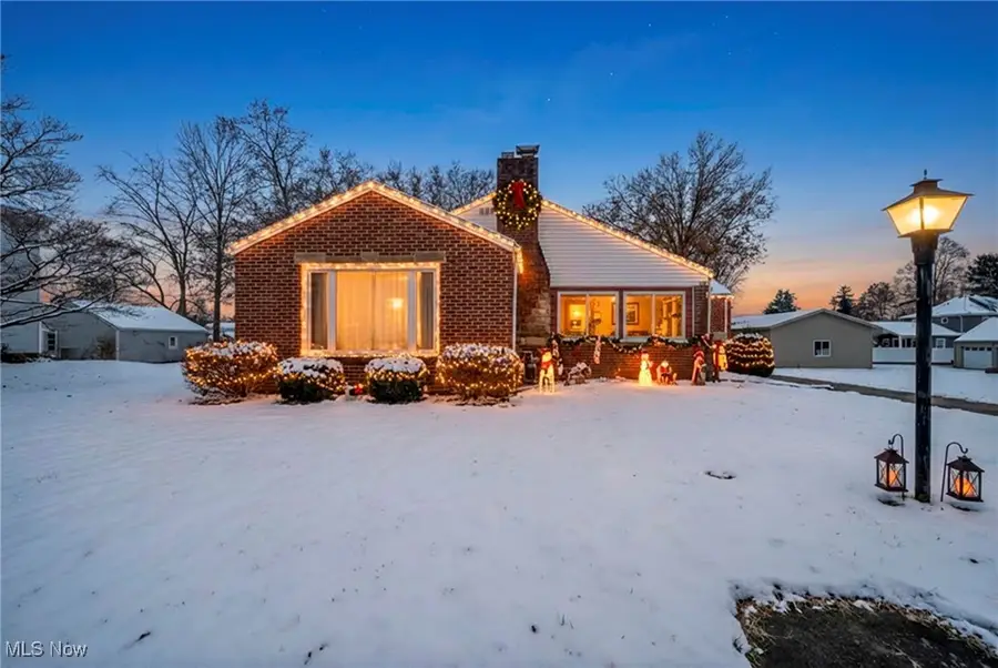 135 Wooster Nw Street, Navarre, OH 44662 - Image #3