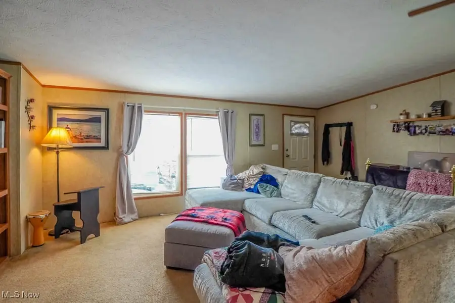221 Sea Gull Lane, New Philadelphia, OH 44663 - Image #2