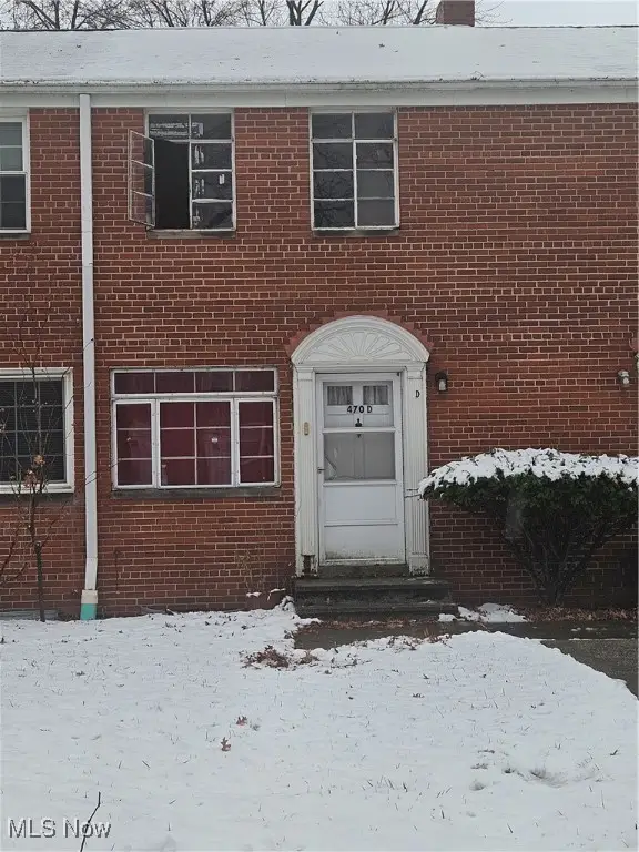 470 Kenwood Drive #D, Euclid, OH 44123 - Image #1