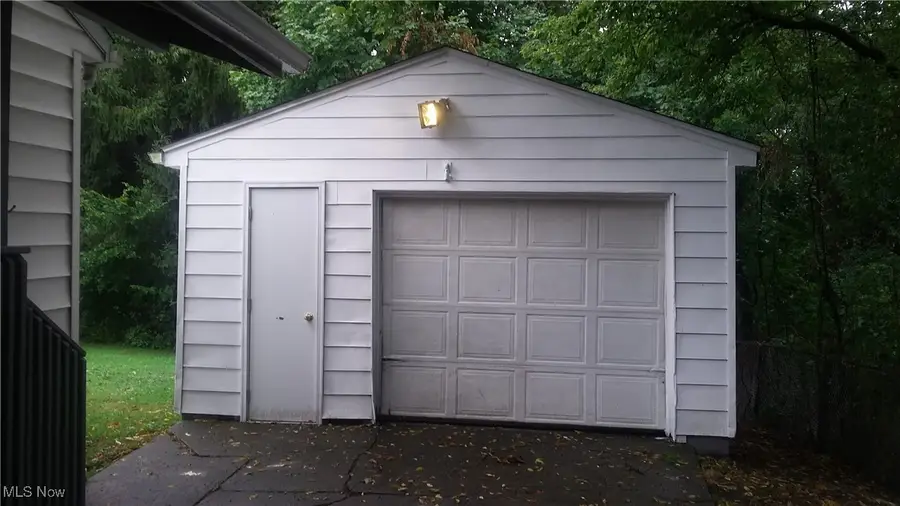 73 S Hartford Avenue, Youngstown, OH 44509 - Image #3